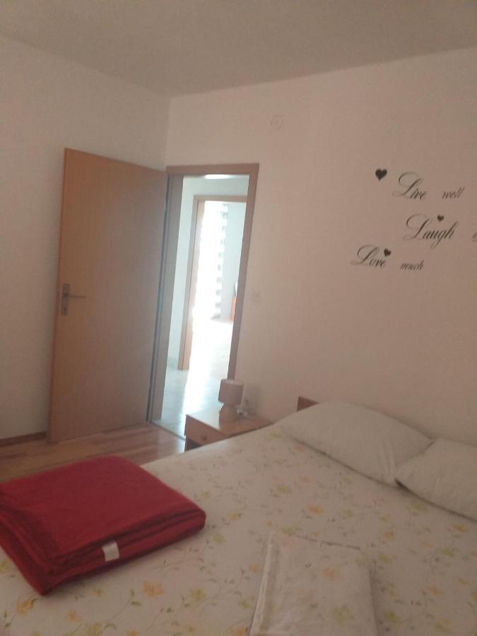 Apartment Darinka Šibenik Eksteriør billede